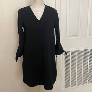 Express Black size XS mini shift dress oversized   3/4 sleeves with bow Mini LBD